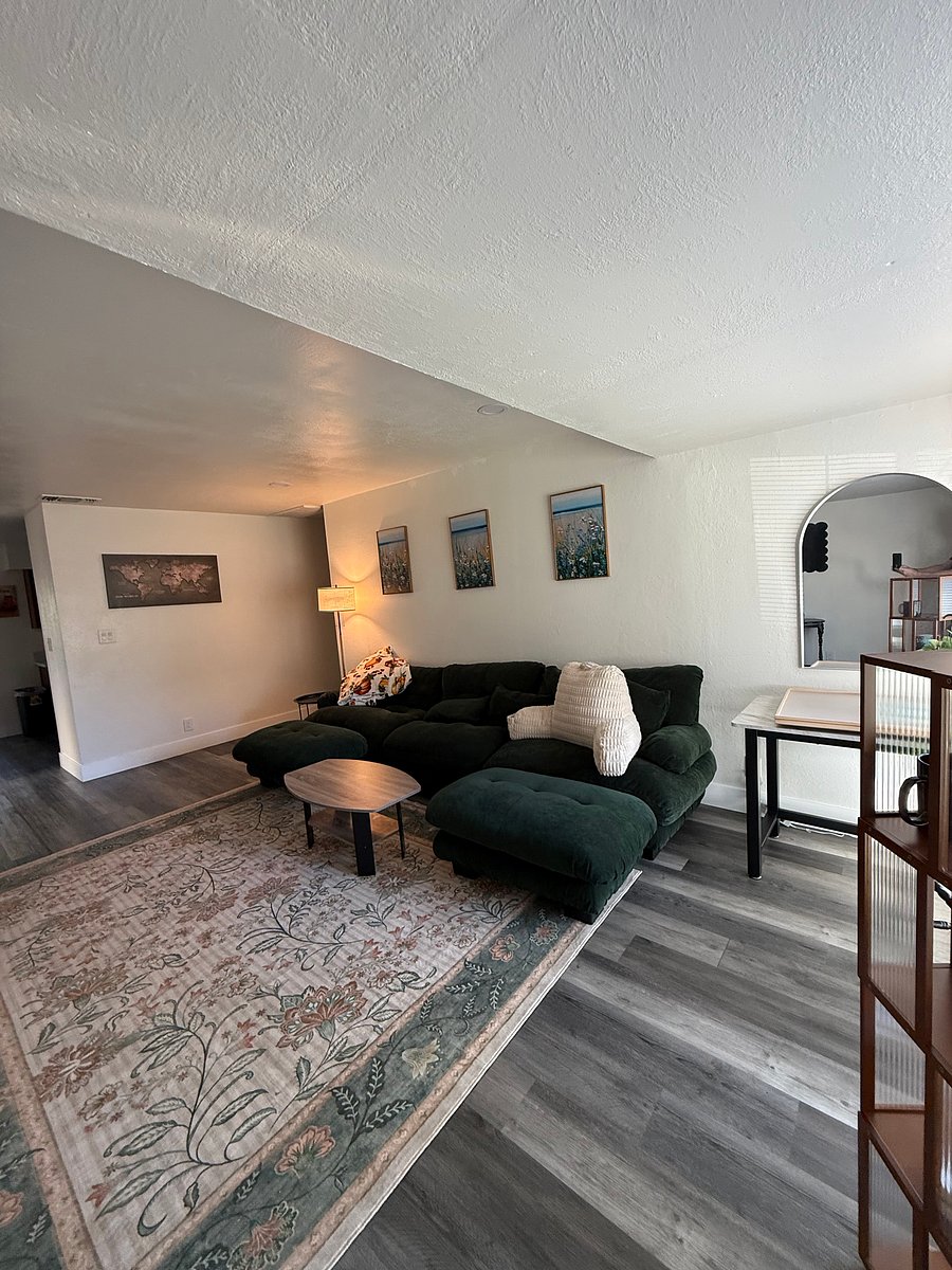 Furnished Finder property 1053618_1 photo 9