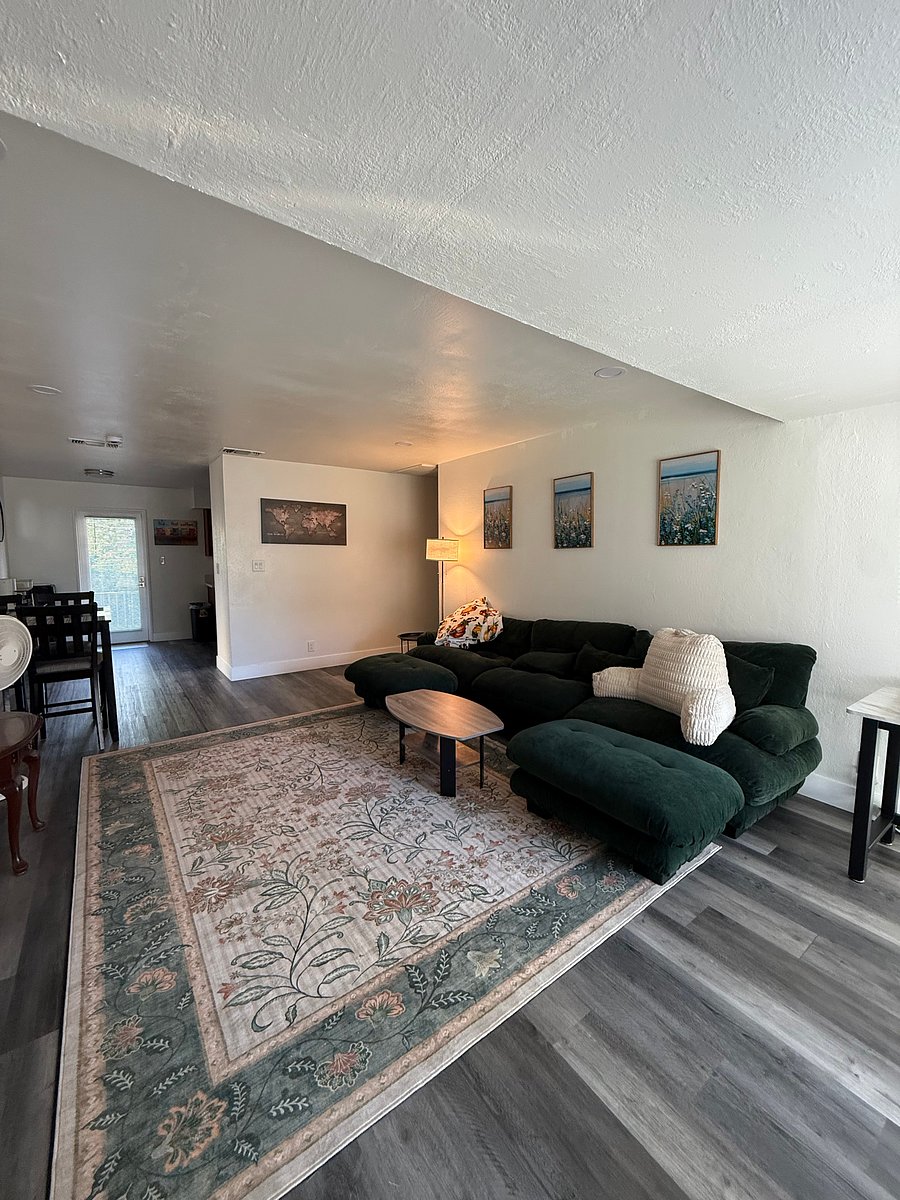 Furnished Finder property 1053618_1 photo 8