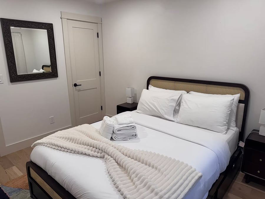 Furnished Finder property 1053619_1 photo 11