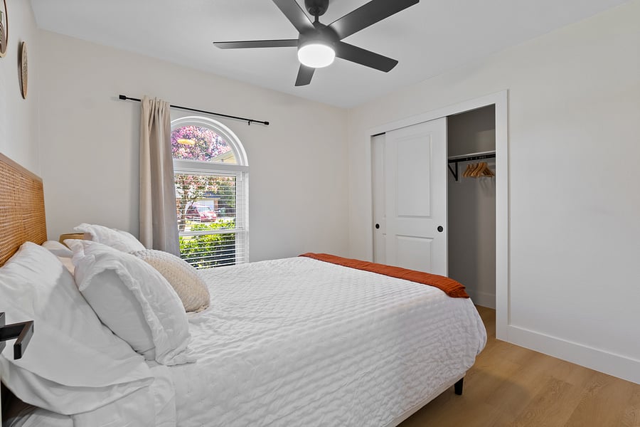Furnished Finder property 1053621_1 photo 23