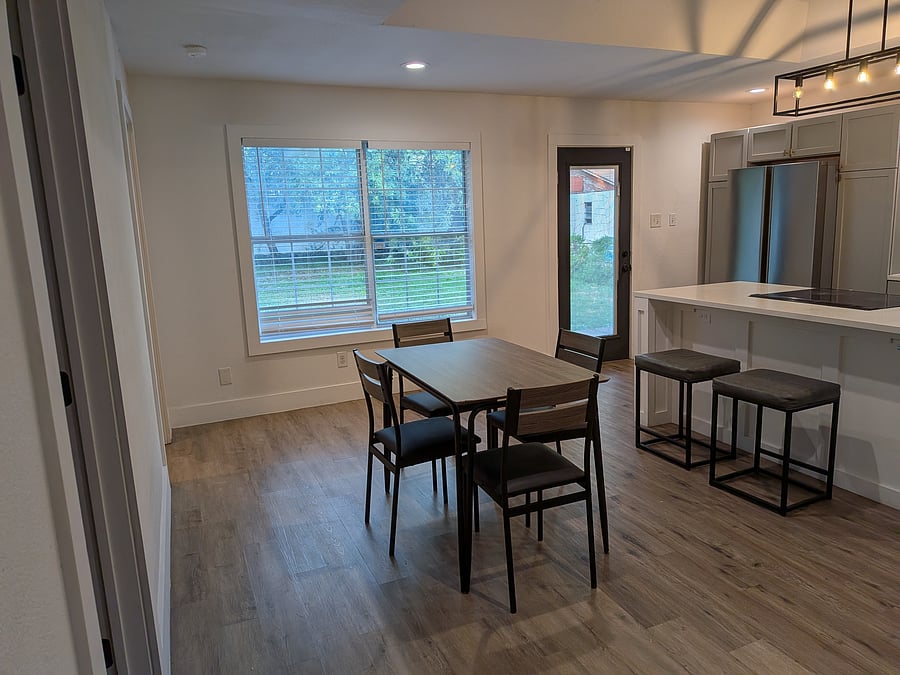 Furnished Finder property 1053623_1 photo 2