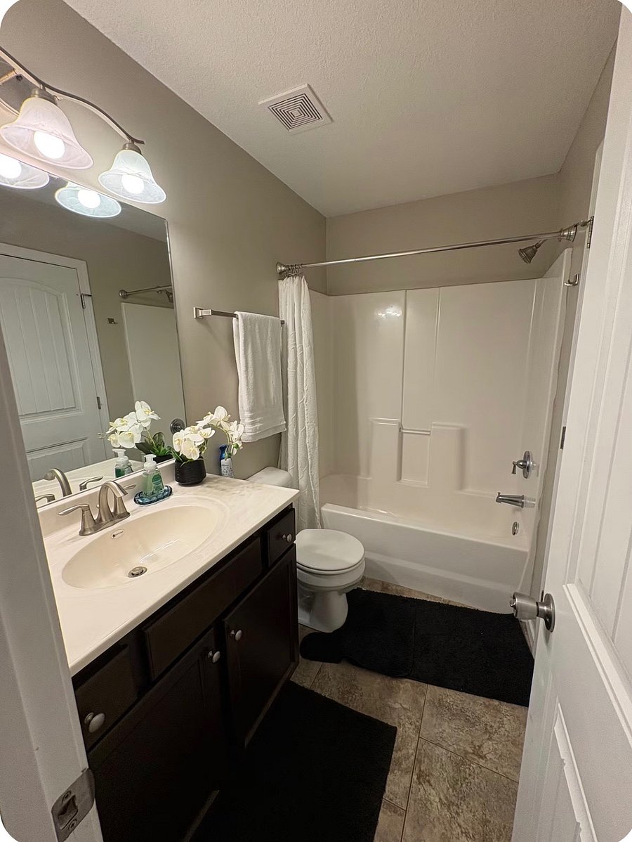 Furnished Finder property 1053629_1 photo 2