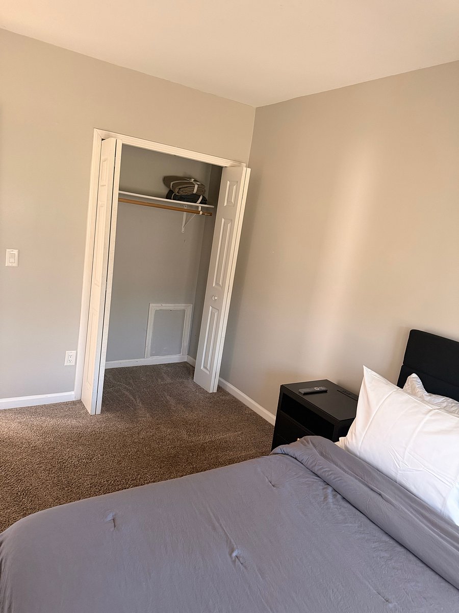 Furnished Finder property 1053630_1 photo 11