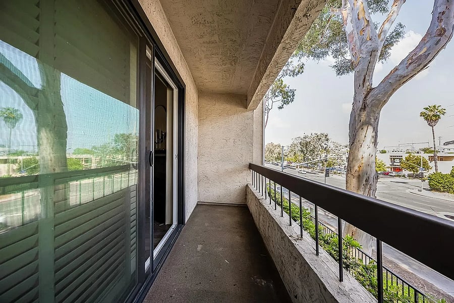 Furnished Finder property 1053640_1 photo 25