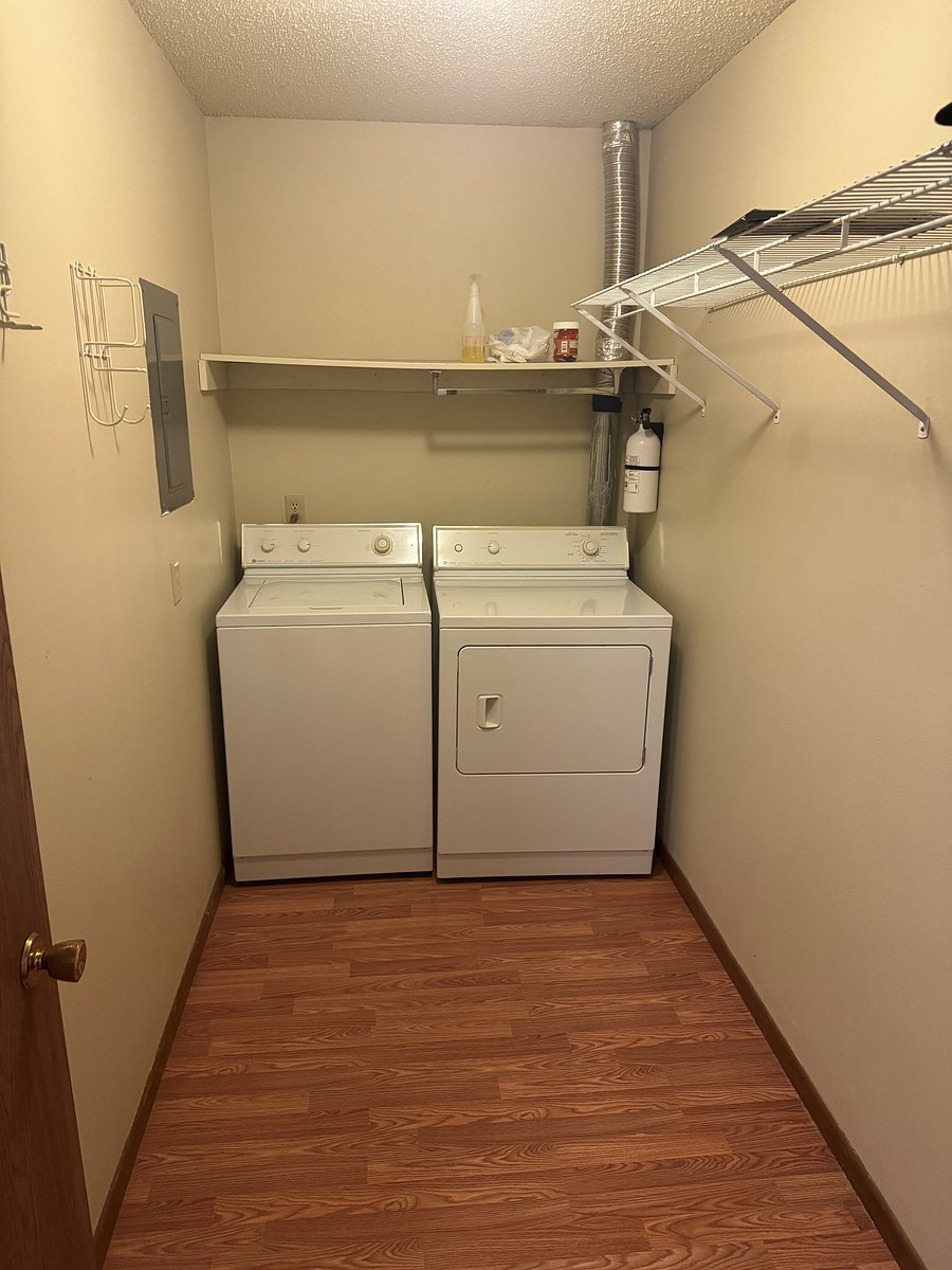 Furnished Finder property 1053643_1 photo 9