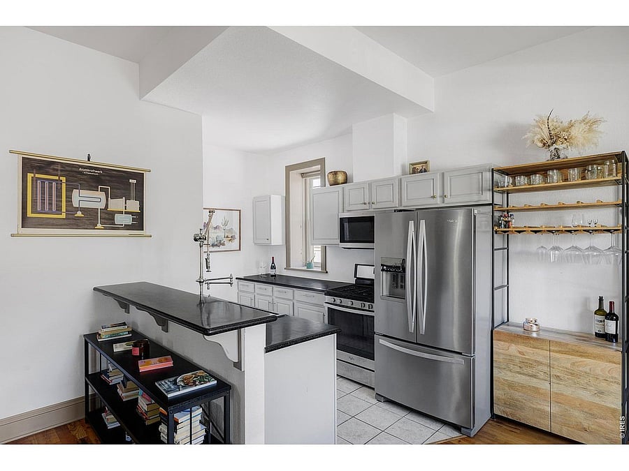 Furnished Finder property 1053648_1 photo 3