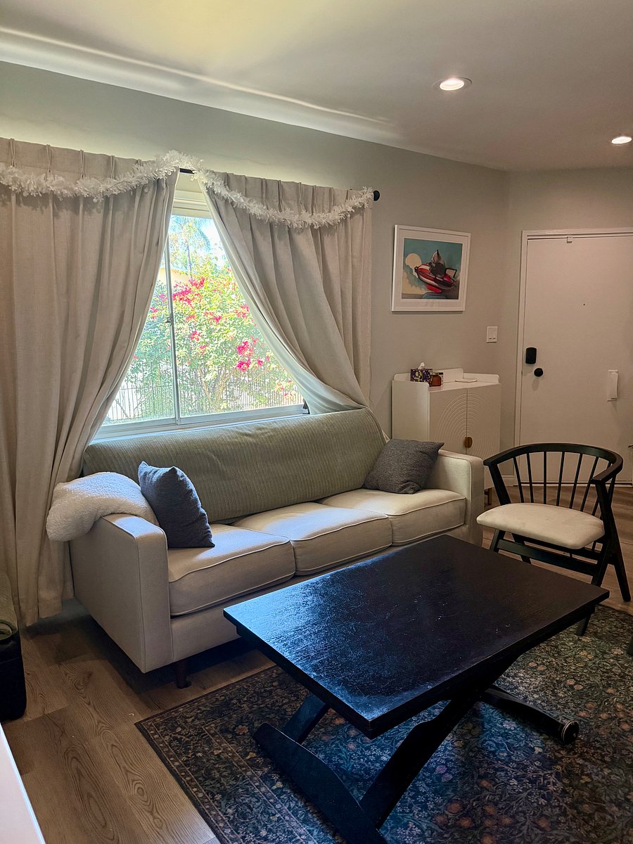 Furnished Finder property 1053649_1 photo 9
