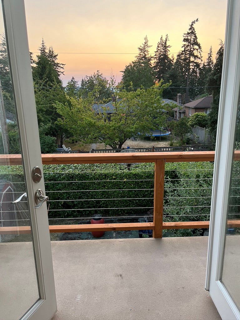 Furnished Finder property 1053651_1 photo 2