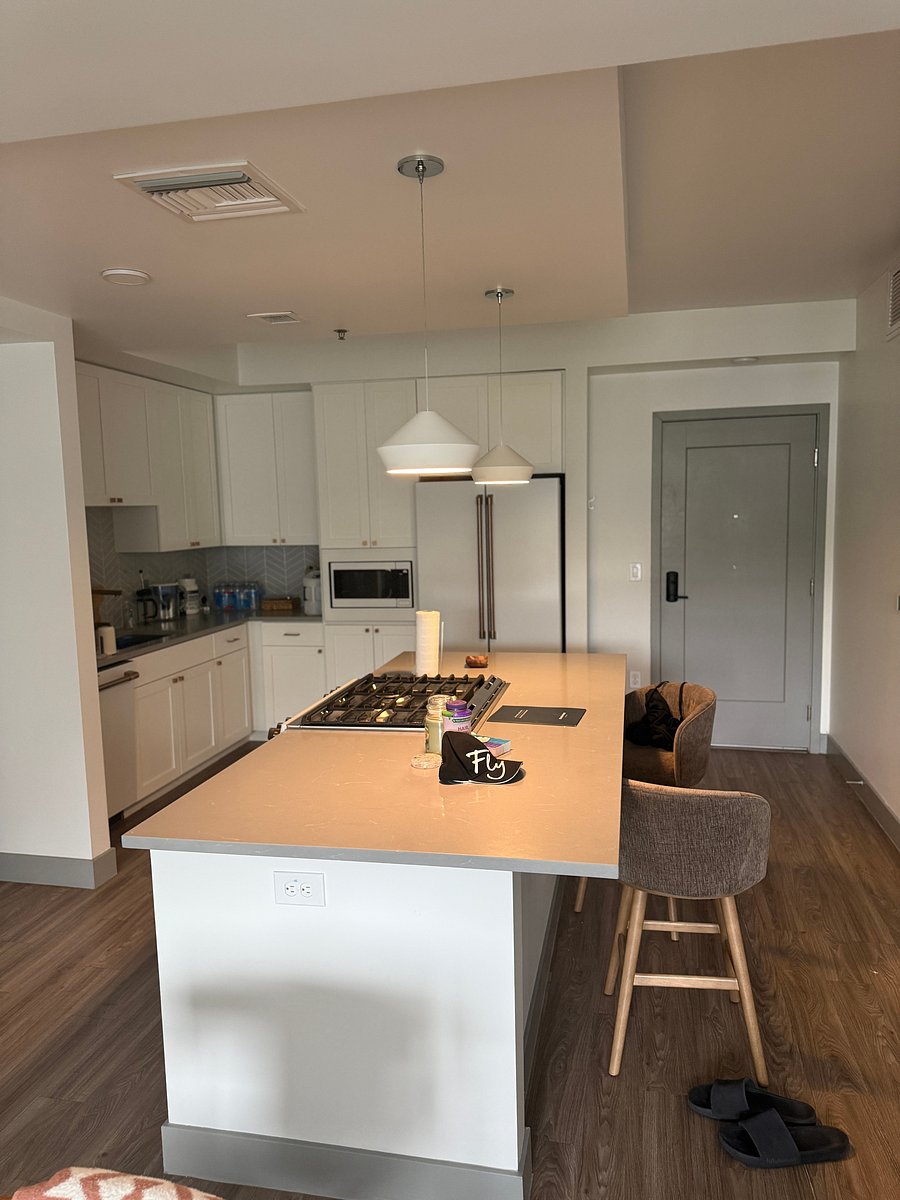 Furnished Finder property 1053660_1 photo 3