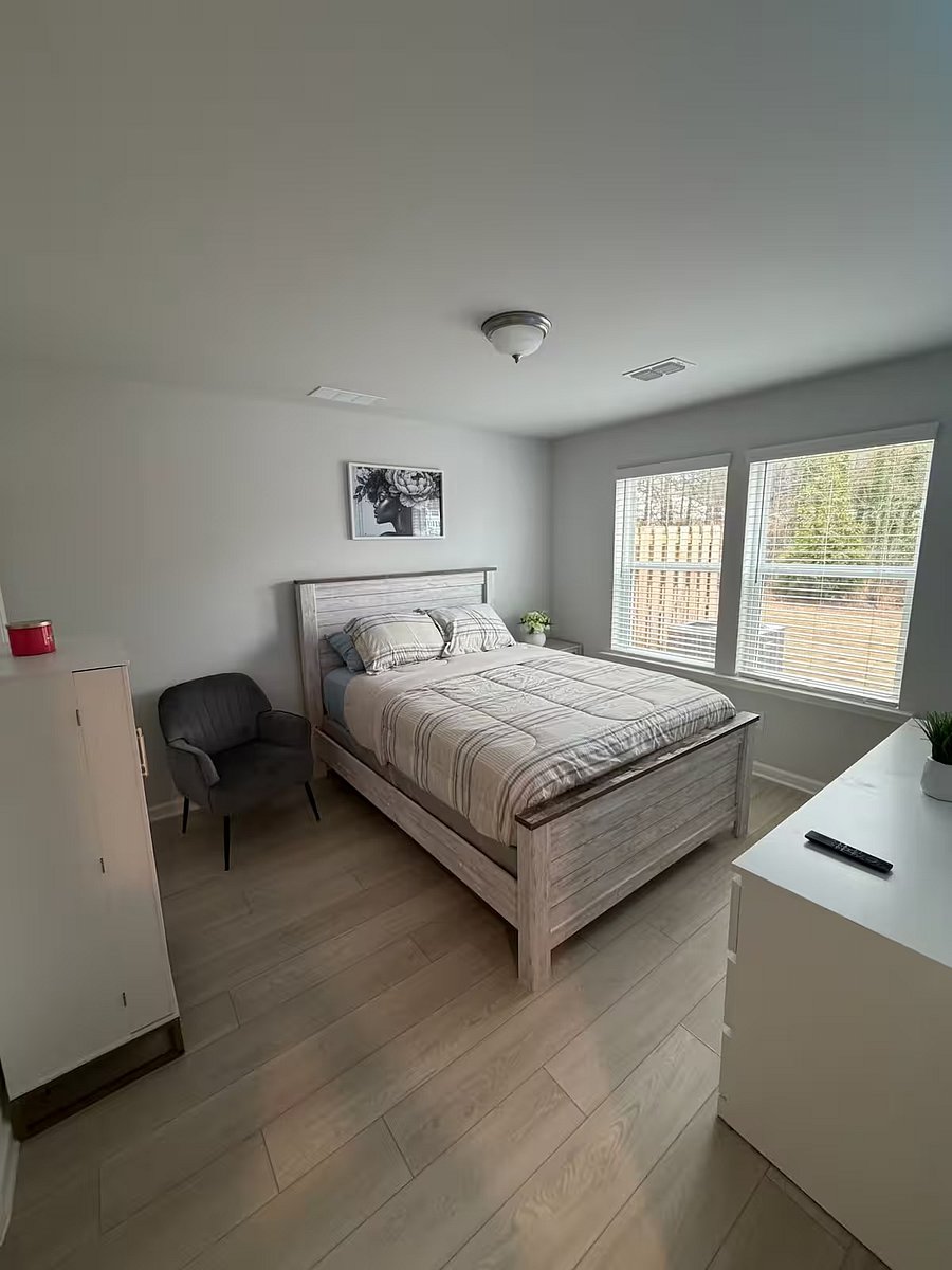 Furnished Finder property 1053663_1 photo 26