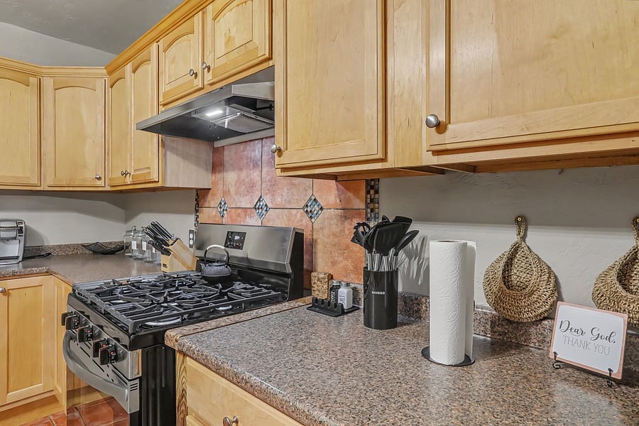 Furnished Finder property 1053667_1 photo 4