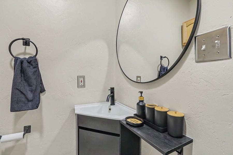 Furnished Finder property 1053667_1 photo 18
