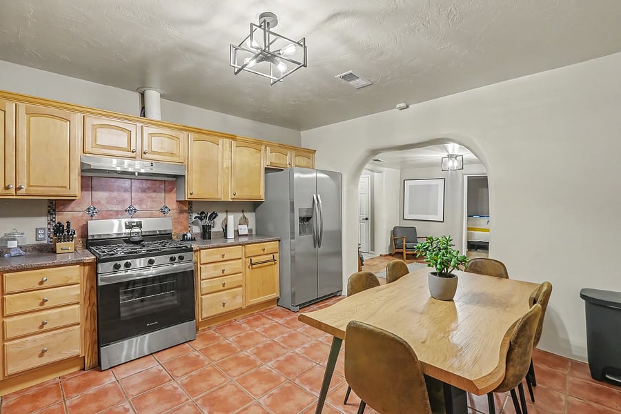 Furnished Finder property 1053667_1 photo 9