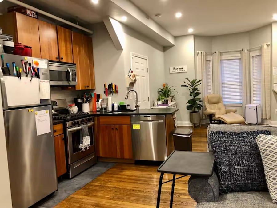 Furnished Finder property 1053676_1 photo 3