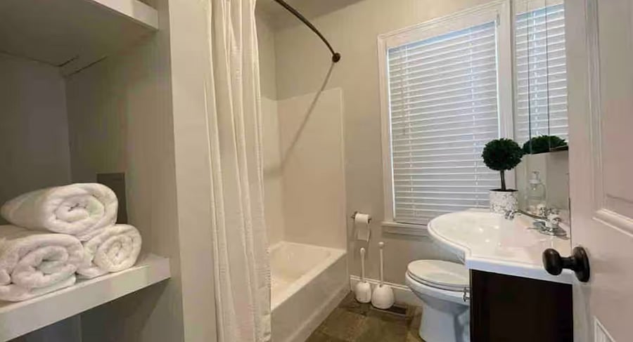 Furnished Finder property 1053676_1 photo 5