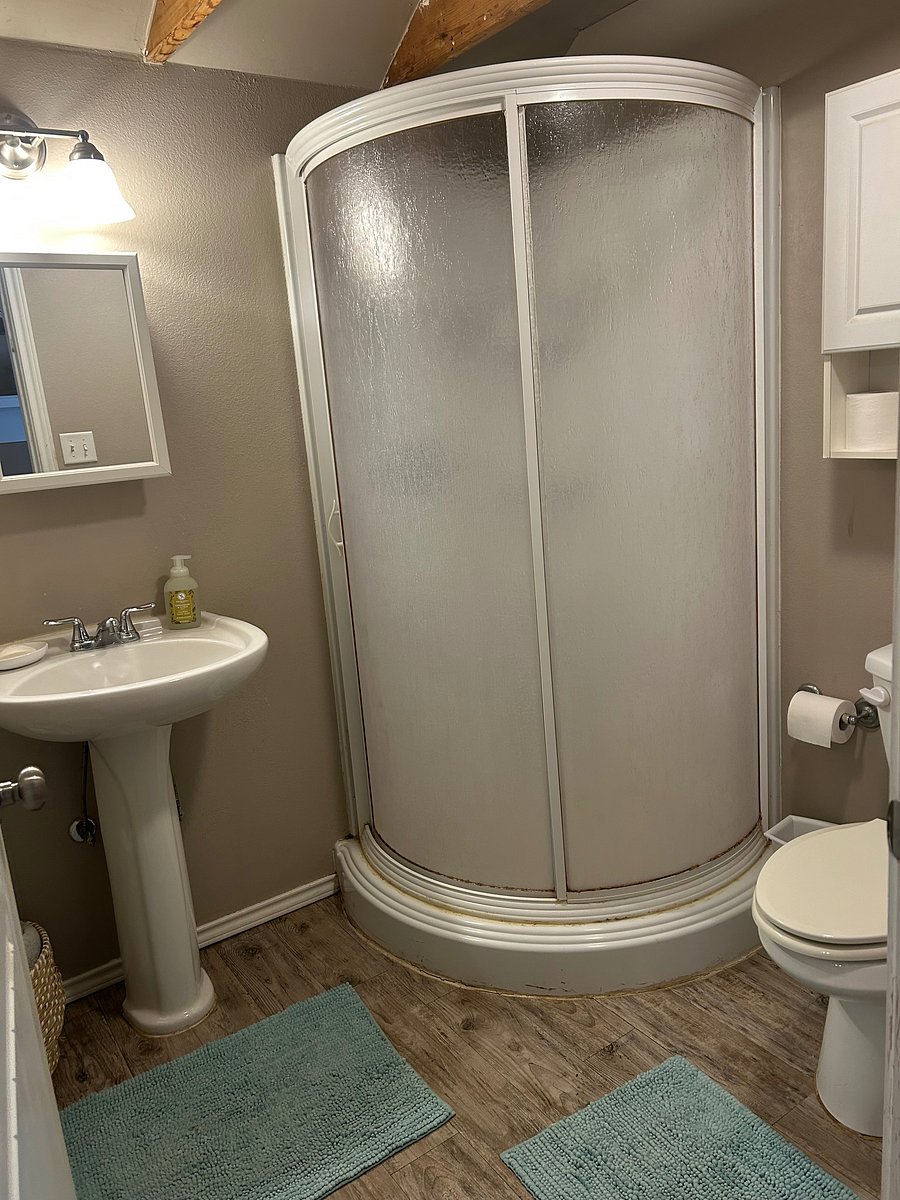 Furnished Finder property 1053691_1 photo 3
