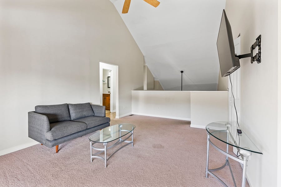 Furnished Finder property 1053695_1 photo 12