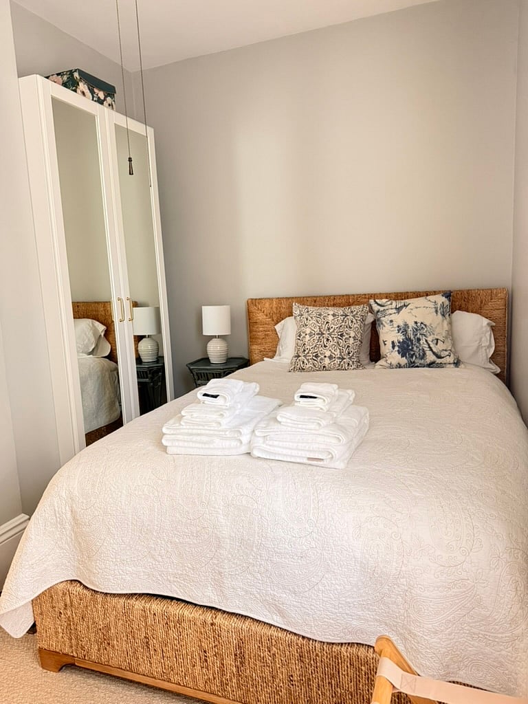 Furnished Finder property 1053696_1 photo 4