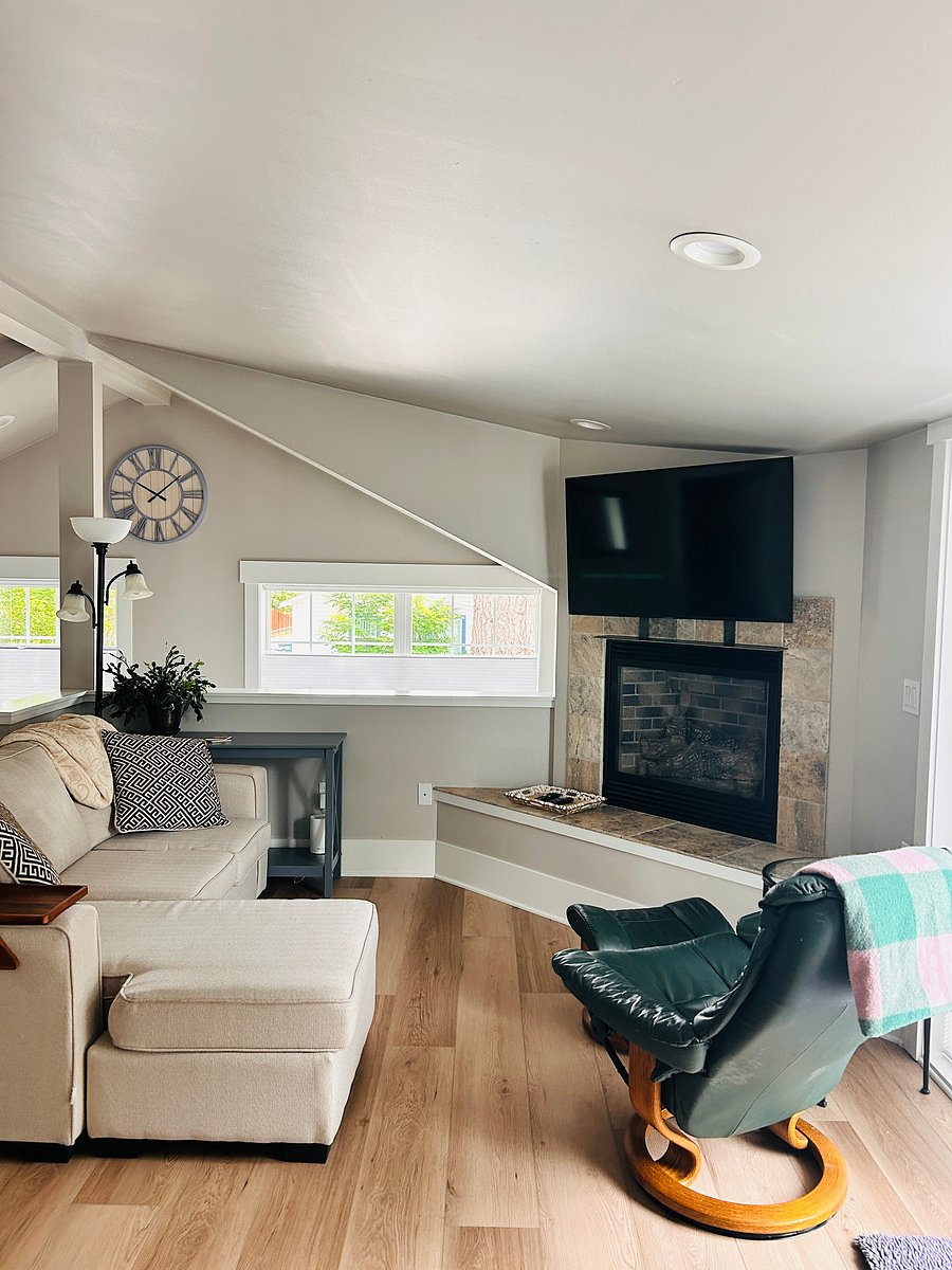 Furnished Finder property 1053701_1 photo 10
