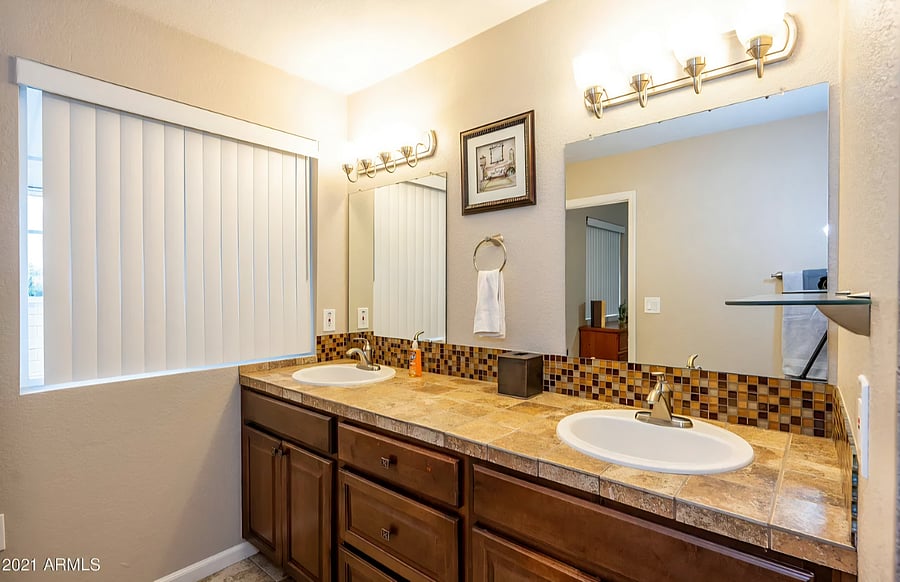 Furnished Finder property 1053710_1 photo 15