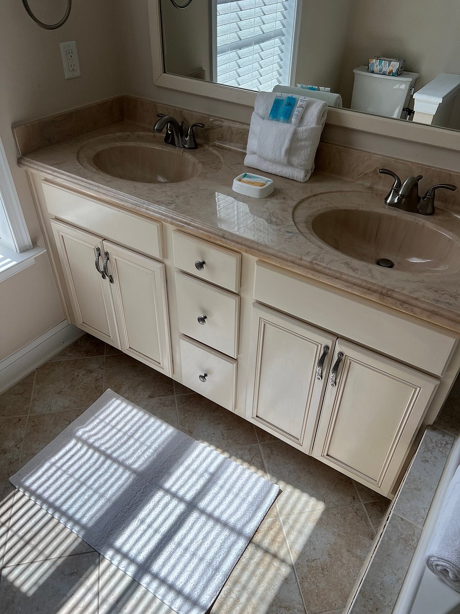 Furnished Finder property 1053726_1 photo 12