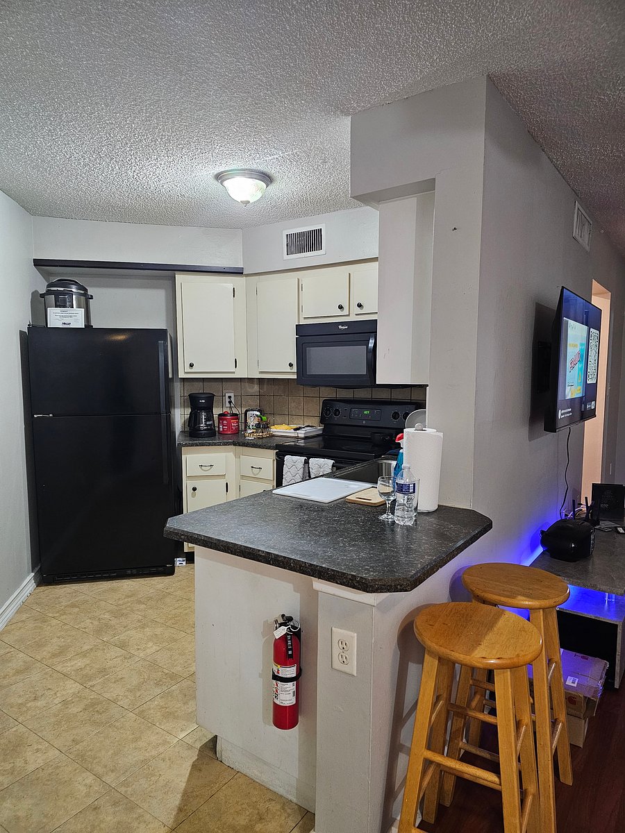 Furnished Finder property 1053730_1 photo 45