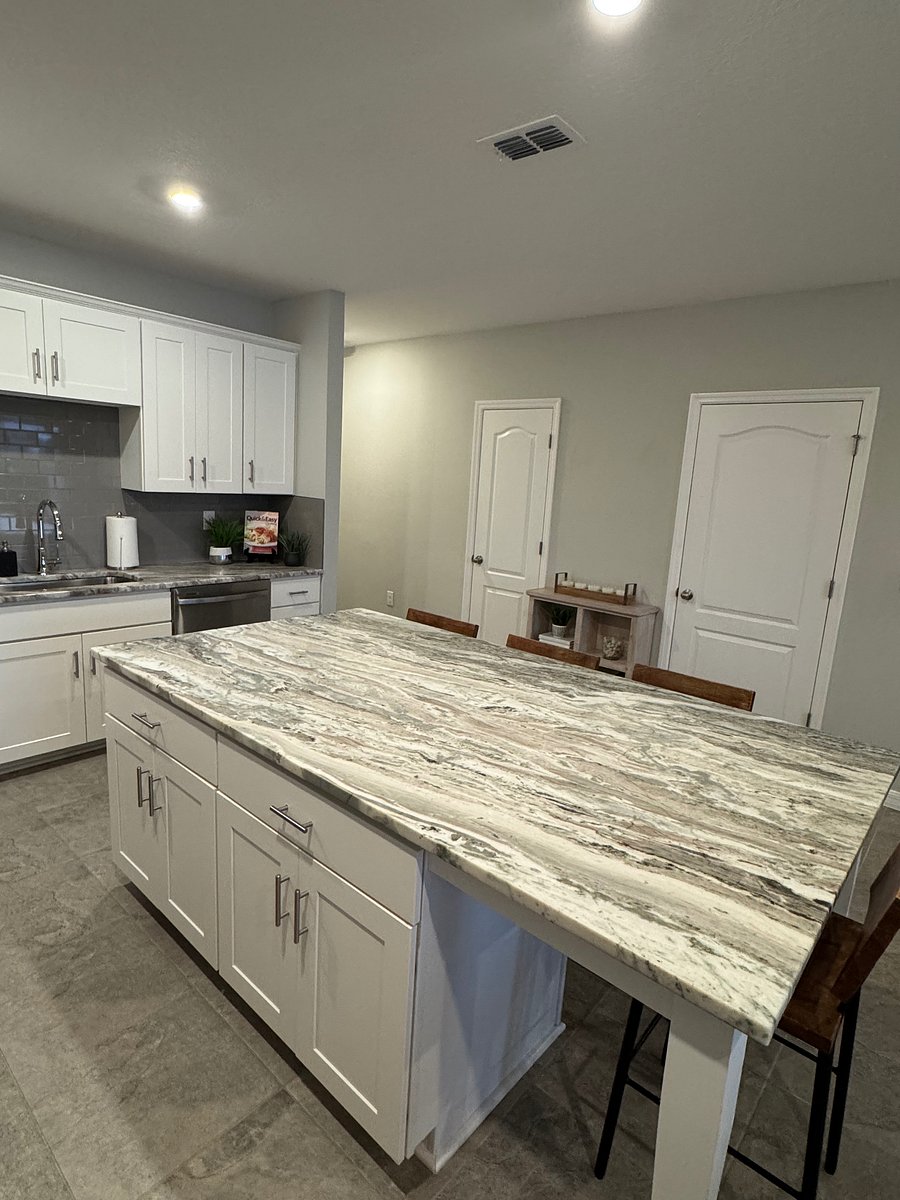 Furnished Finder property 1053737_1 photo 5