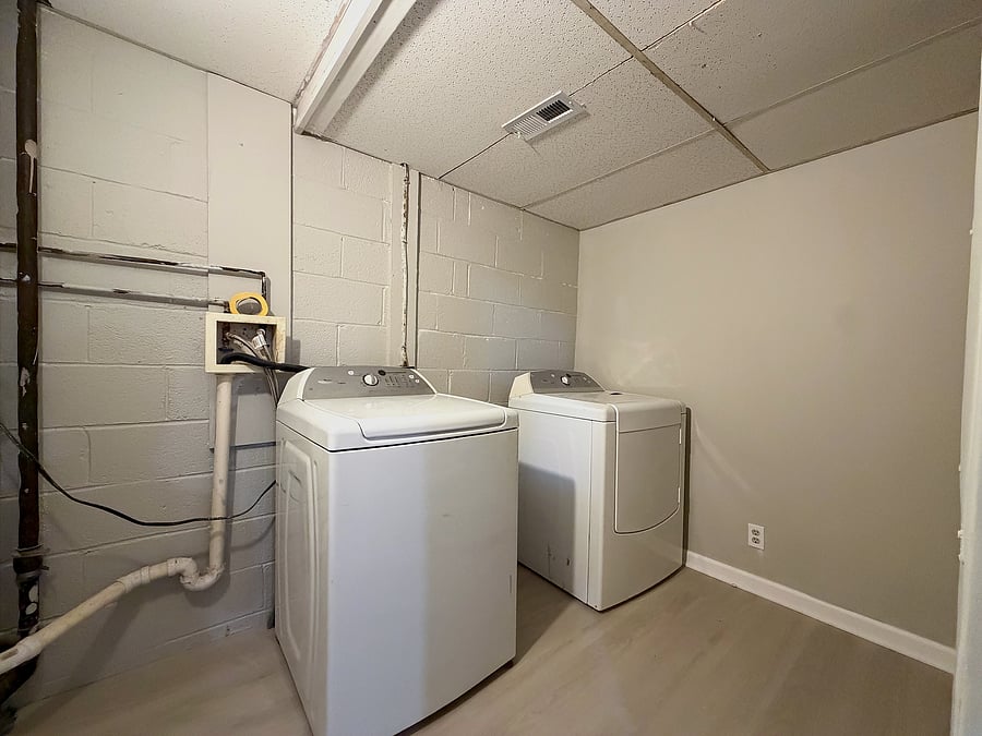 Furnished Finder property 1053741_1 photo 9