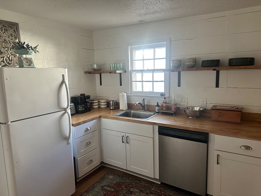 Furnished Finder property 1053752_1 photo 3