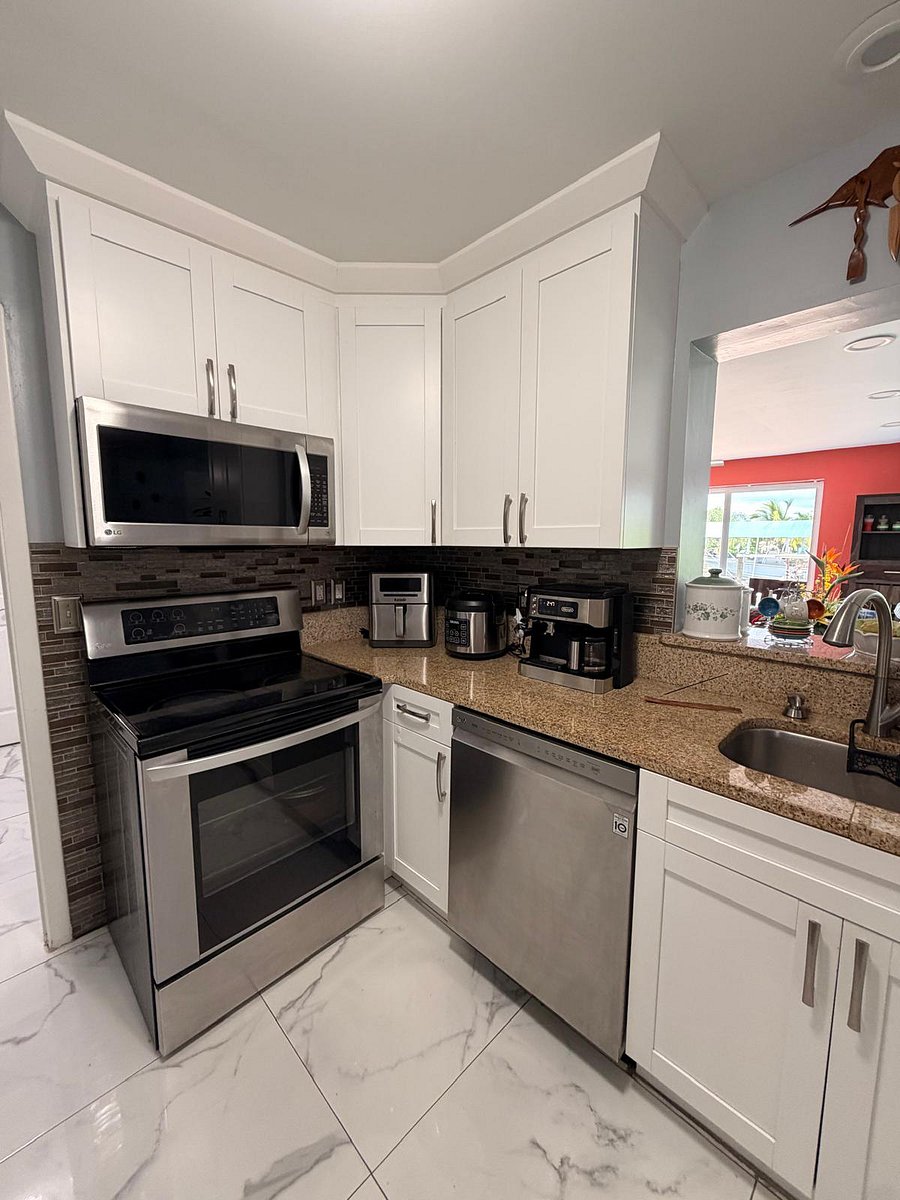 Furnished Finder property 1053773_1 photo 50