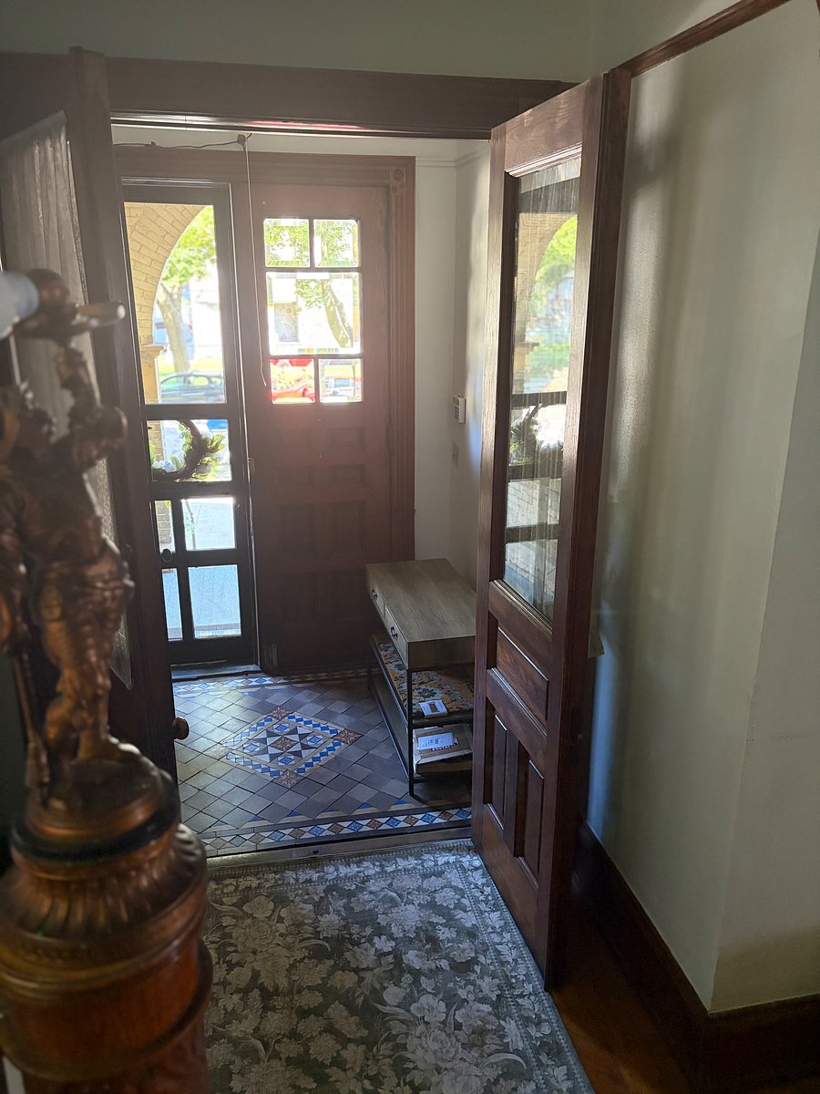 Furnished Finder property 1053809_1 photo 1