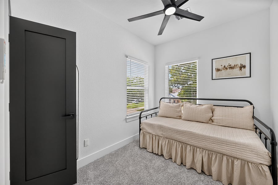 Furnished Finder property 1053814_1 photo 12