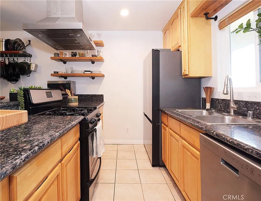 Furnished Finder property 1053820_1 photo 8