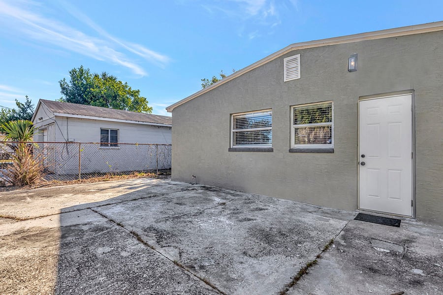 Furnished Finder property 1053822_1 photo 17
