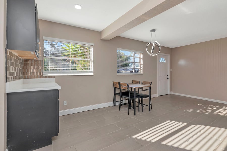 Furnished Finder property 1053822_1 photo 7