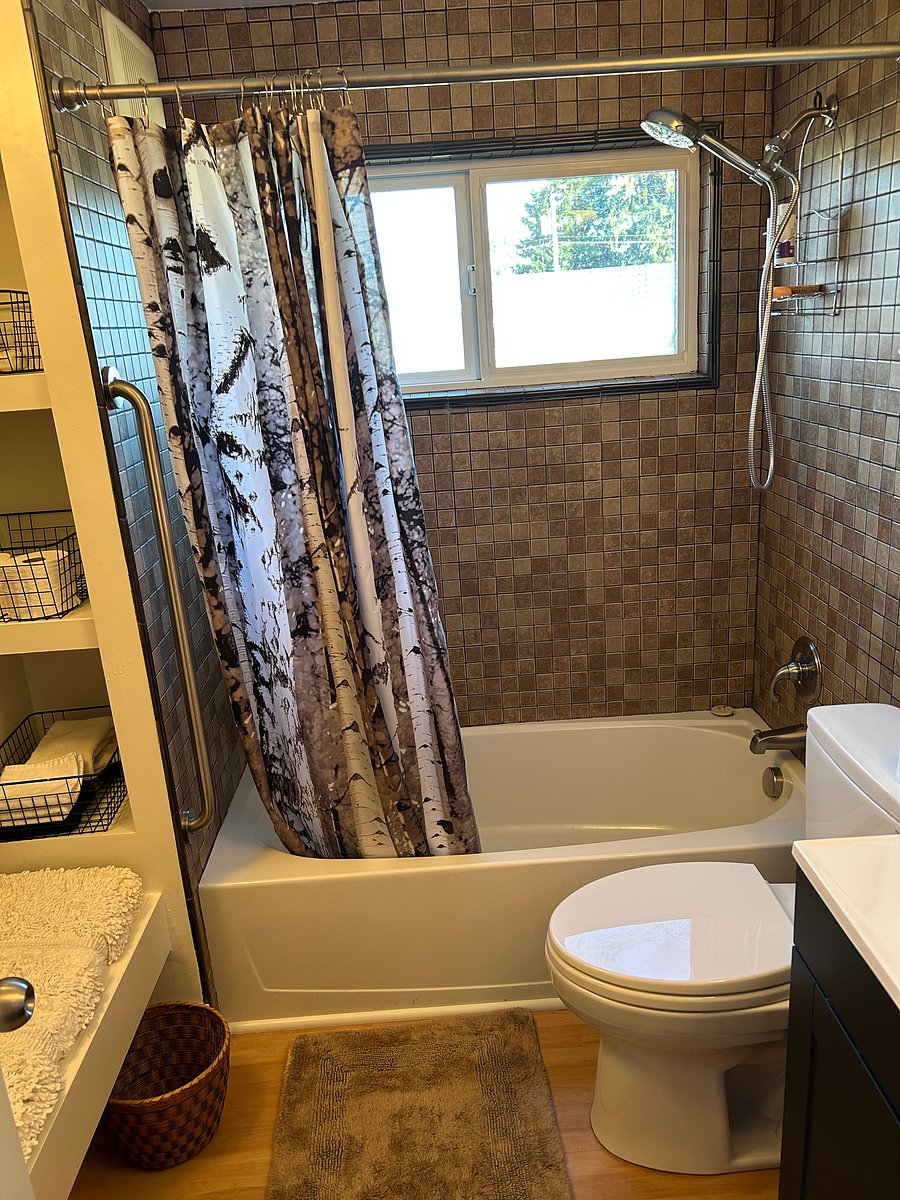 Furnished Finder property 1053823_1 photo 10