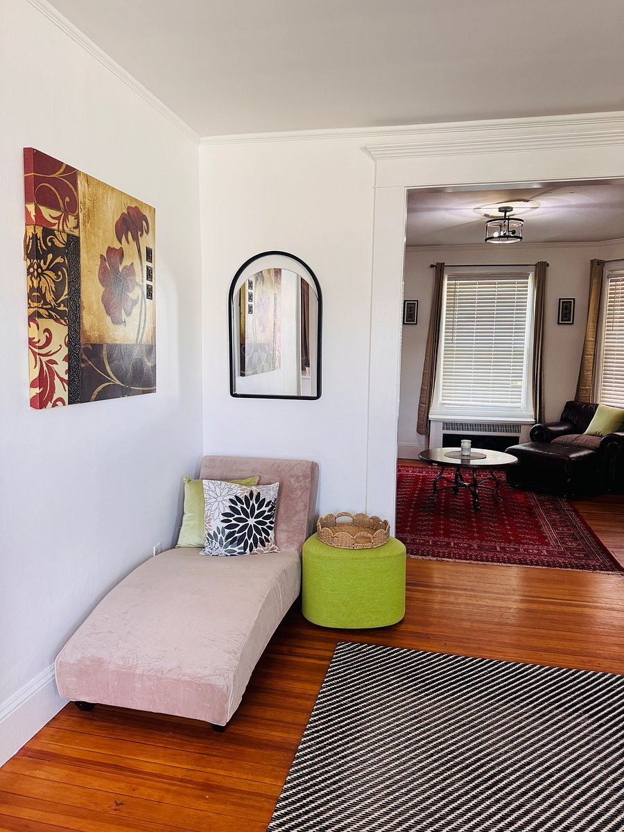 Furnished Finder property 1053825_1 photo 9