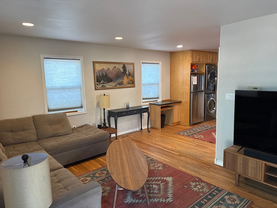 Furnished Finder property 1053832_1 photo 3