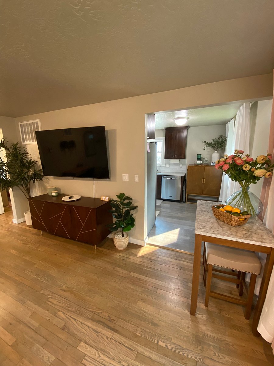 Furnished Finder property 1053836_1 photo 4