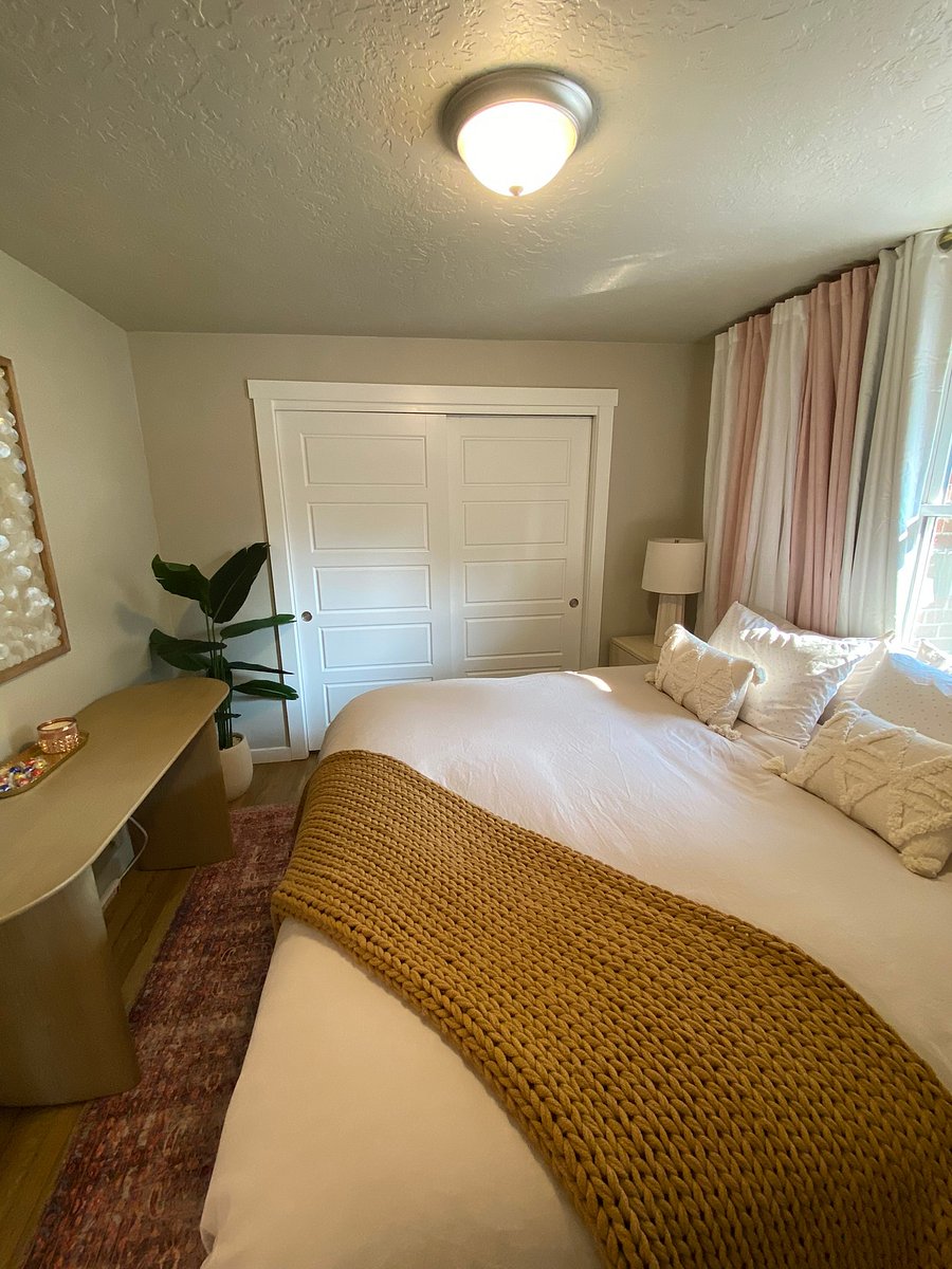 Furnished Finder property 1053836_1 photo 15