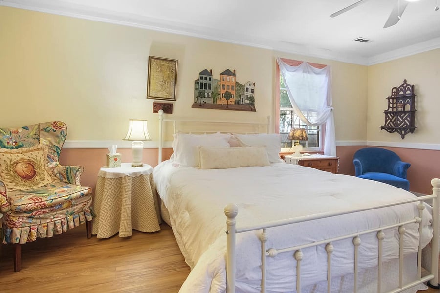 Furnished Finder property 1053845_1 photo 29