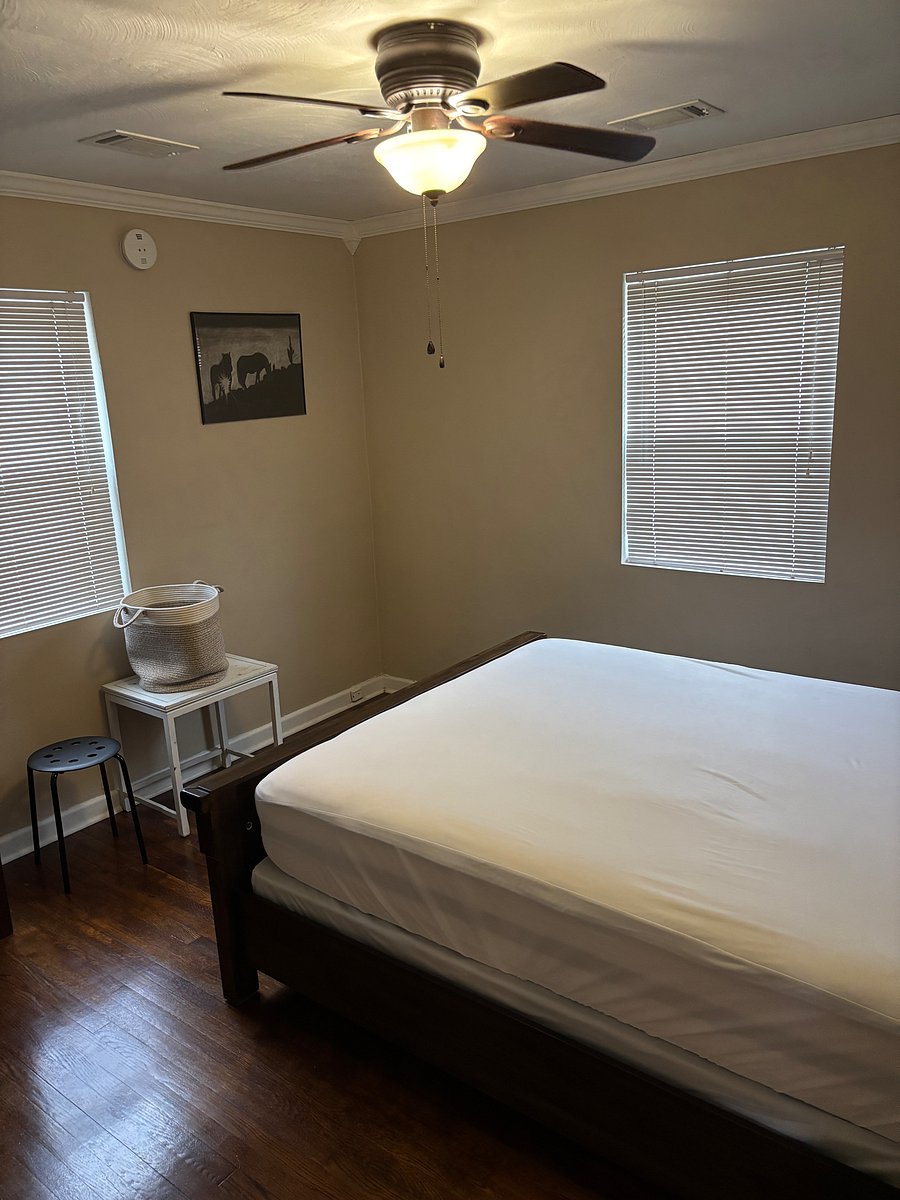 Furnished Finder property 1053848_1 photo 9