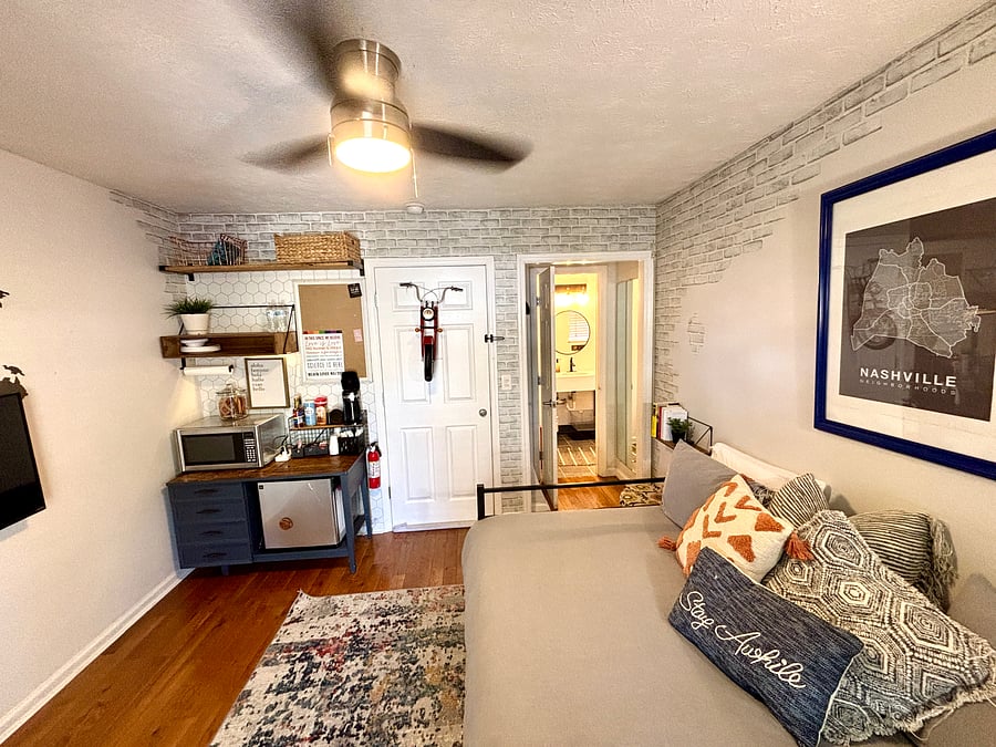 Furnished Finder property 1053854_1 photo 2