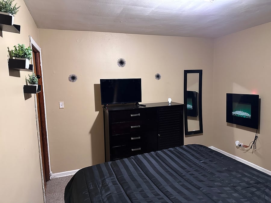 Furnished Finder property 1053858_1 photo 4