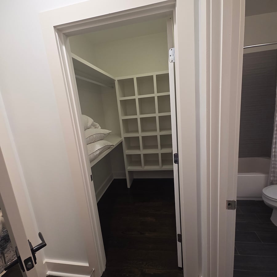 Furnished Finder property 1053924_1 photo 4