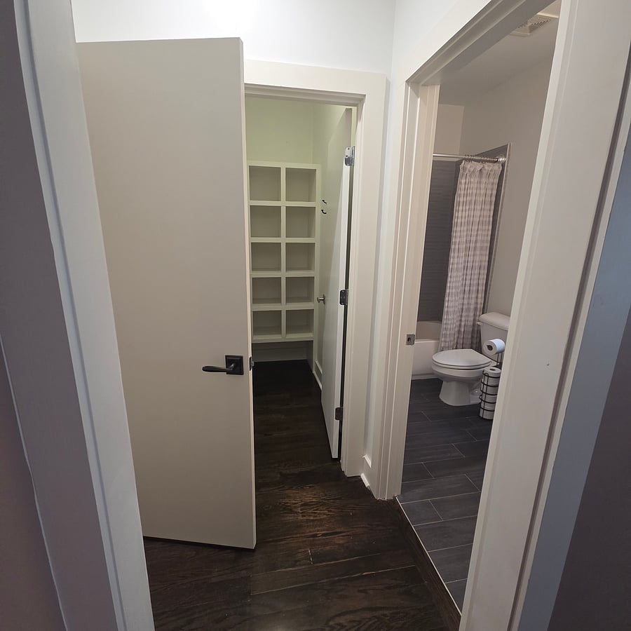 Furnished Finder property 1053924_1 photo 3