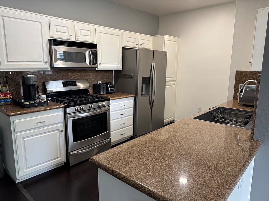 Furnished Finder property 1053932_1 photo 4