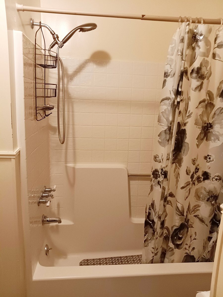 Furnished Finder property 1053936_1 photo 8