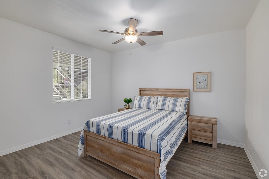 Furnished Finder property 1053954_1 photo 10