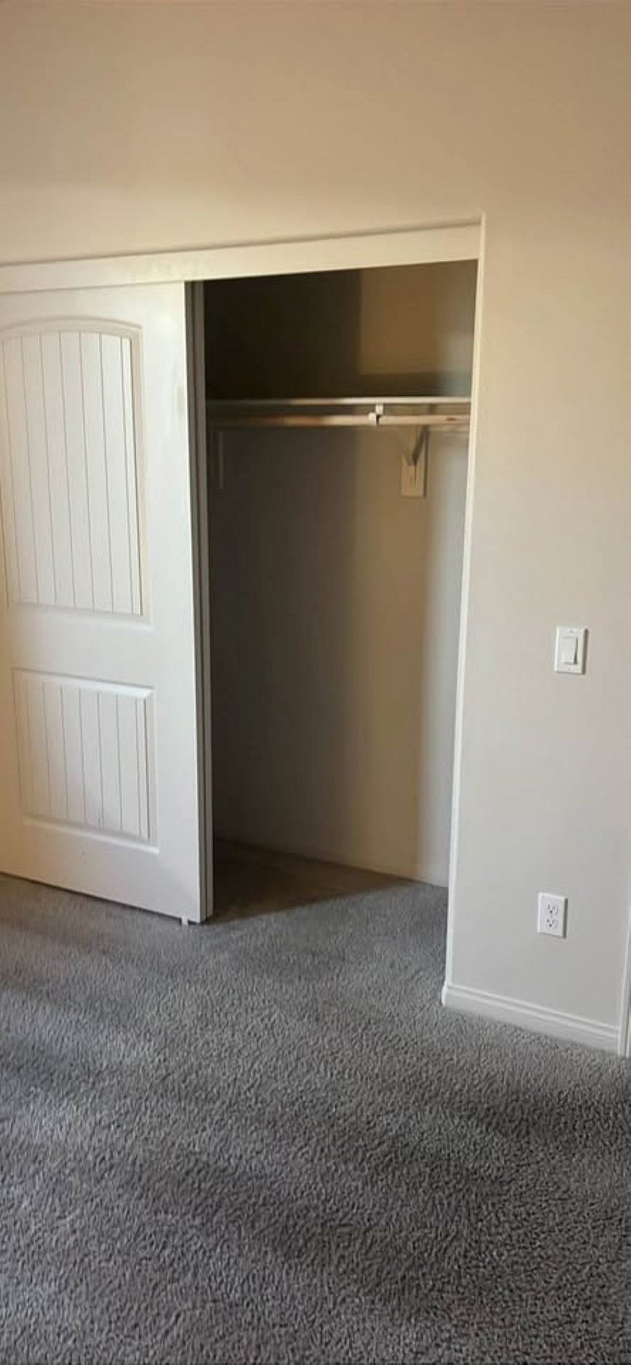 Furnished Finder property 1053989_1 photo 4